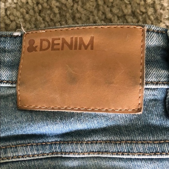 H&M Lightwash Skinny Jeans (Flex) W:31 /L:32 - Picture 4 of 6